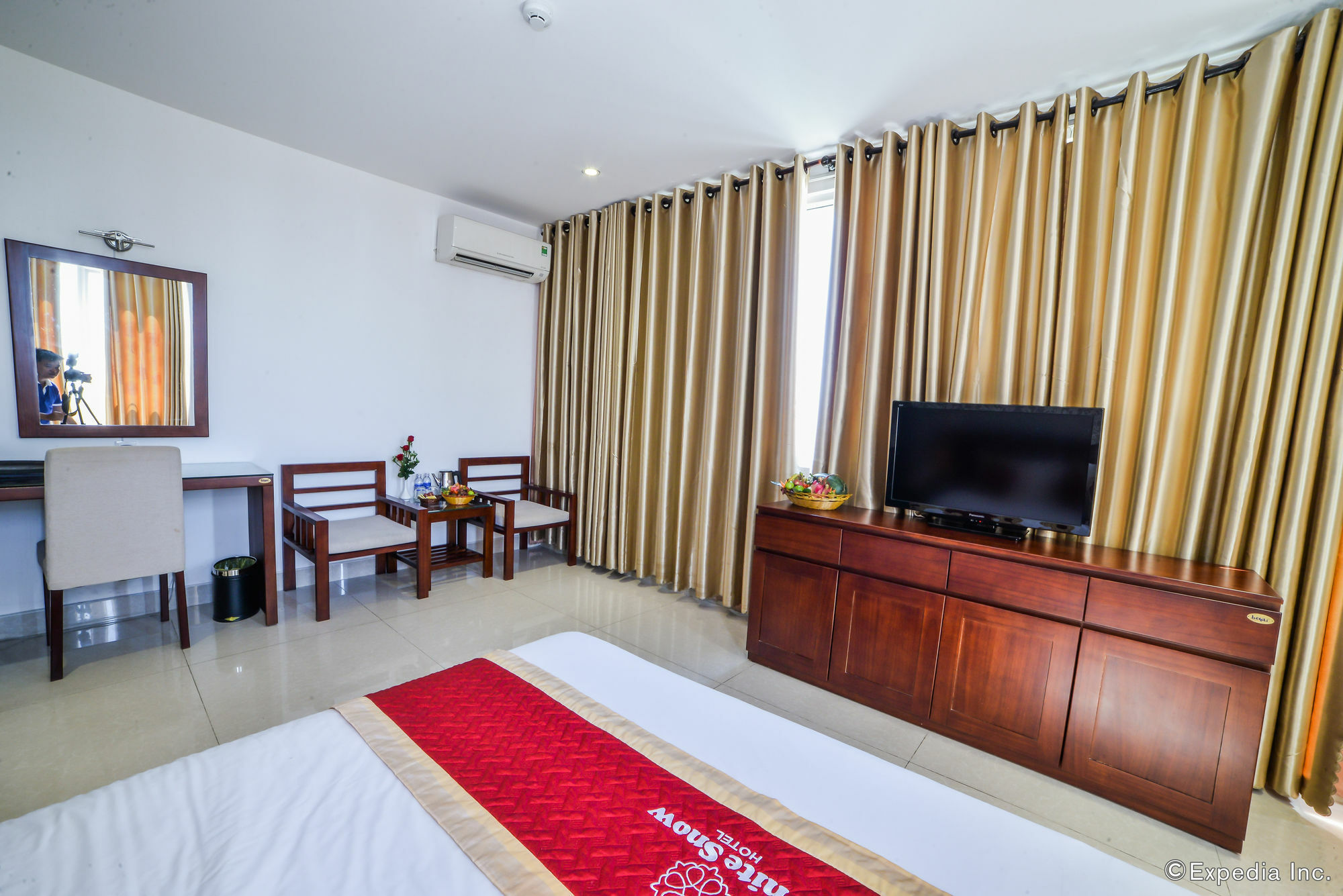 White Snow Hotel ดานัง ภายนอก รูปภาพ