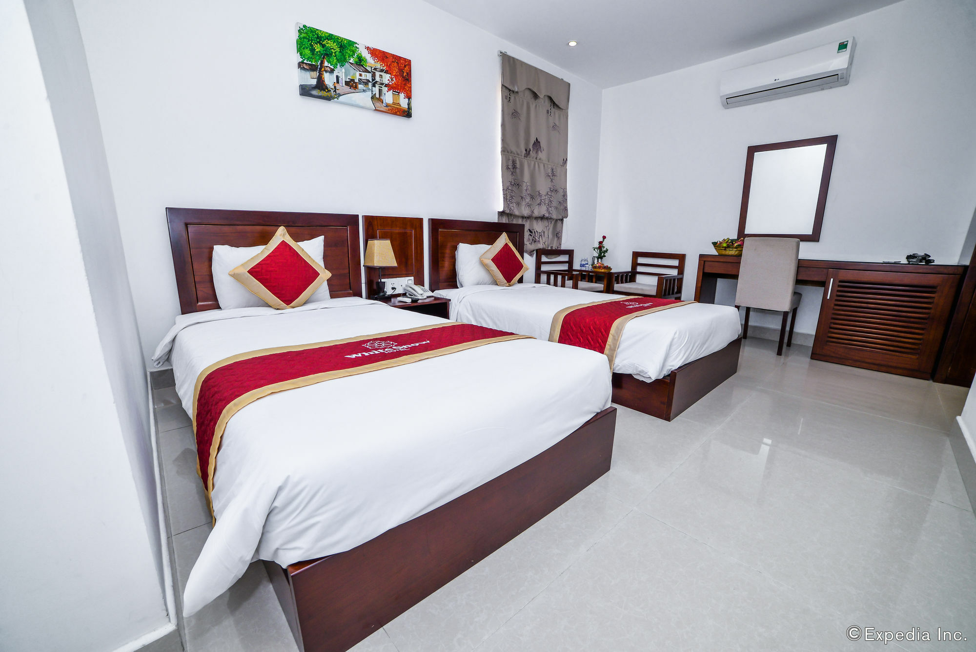 White Snow Hotel ดานัง ภายนอก รูปภาพ