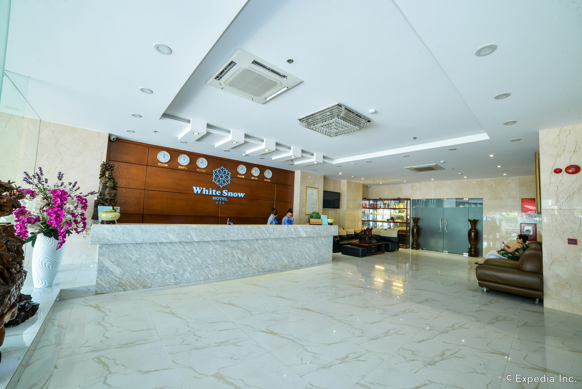 White Snow Hotel ดานัง ภายนอก รูปภาพ