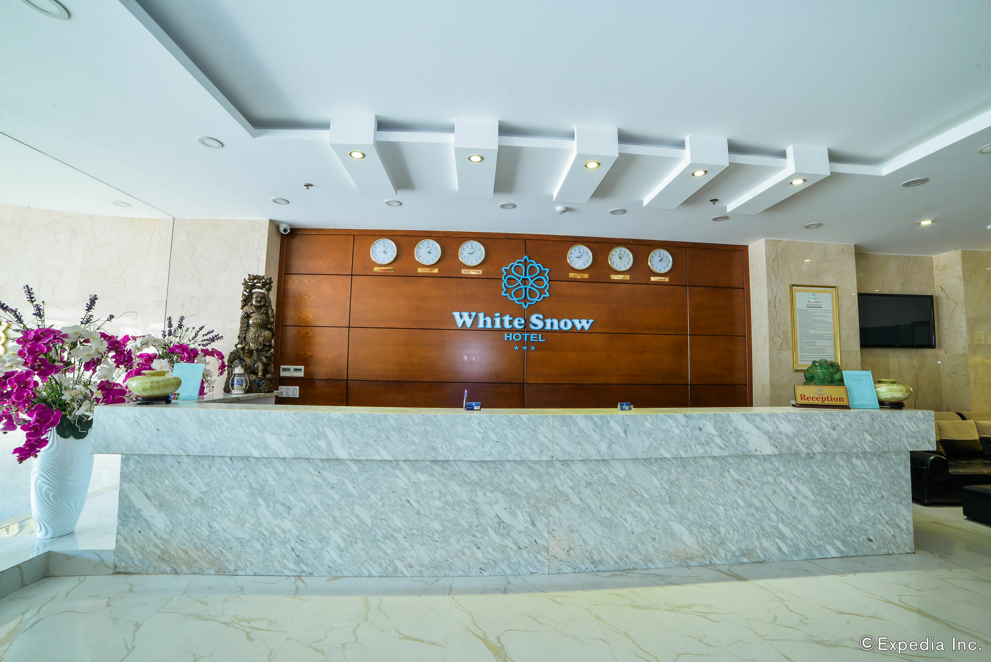 White Snow Hotel ดานัง ภายนอก รูปภาพ
